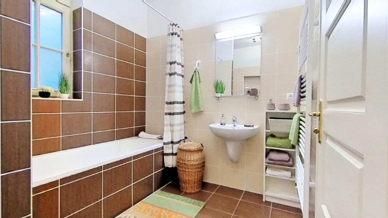 ברטיסלאבה Central Apartmany Biela Street מראה חיצוני תמונה