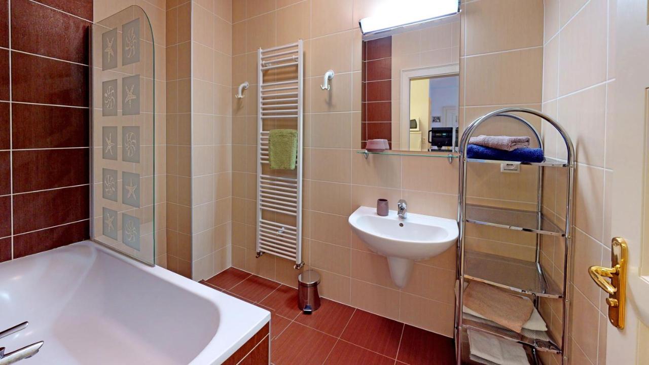 ברטיסלאבה Central Apartmany Biela Street מראה חיצוני תמונה