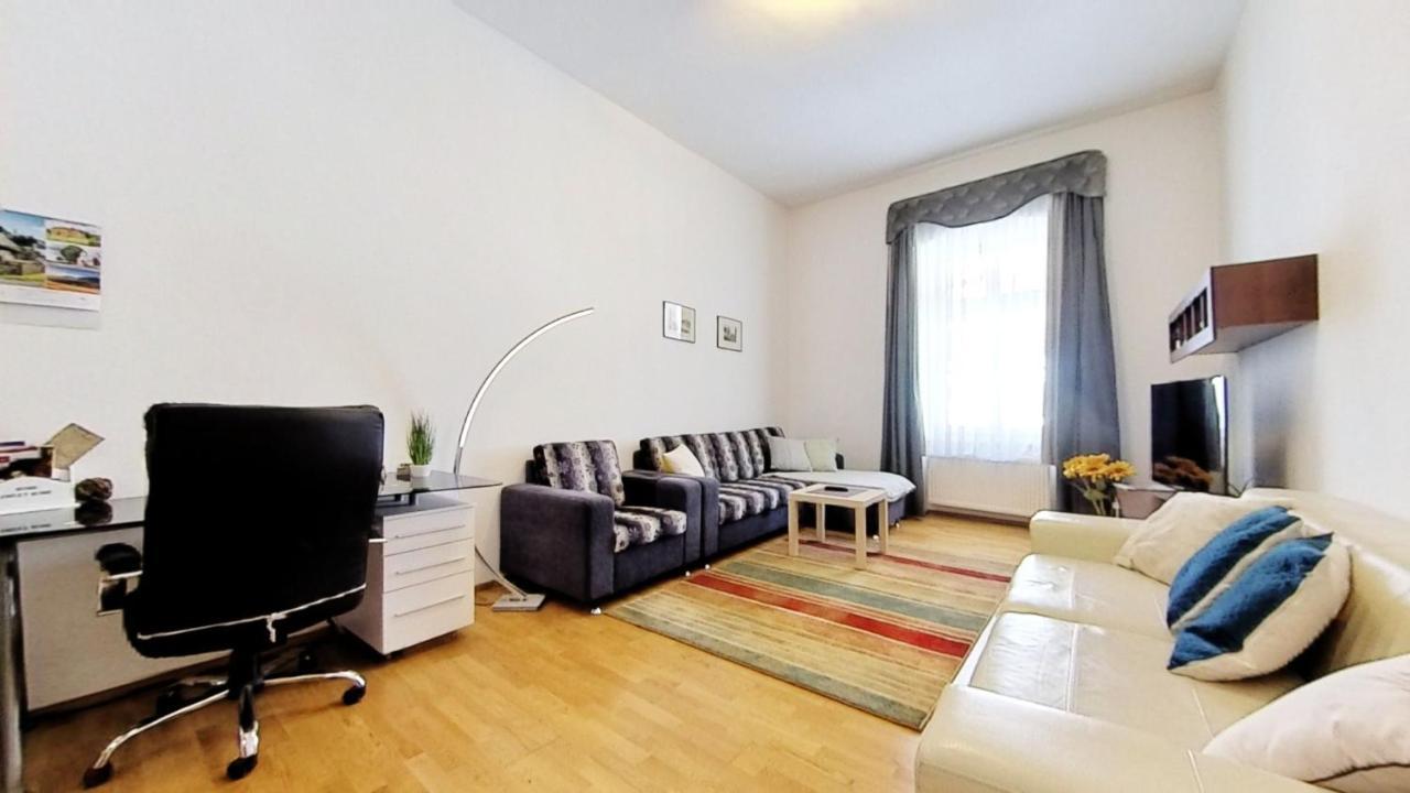ברטיסלאבה Central Apartmany Biela Street מראה חיצוני תמונה