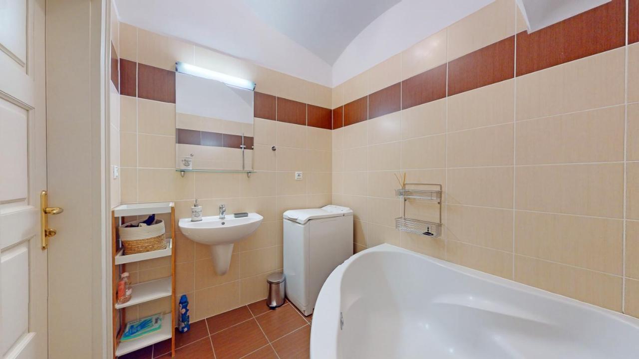 ברטיסלאבה Central Apartmany Biela Street מראה חיצוני תמונה