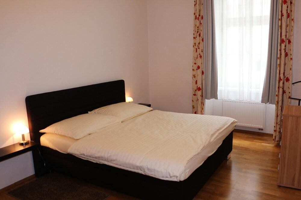 ברטיסלאבה Central Apartmany Biela Street מראה חיצוני תמונה