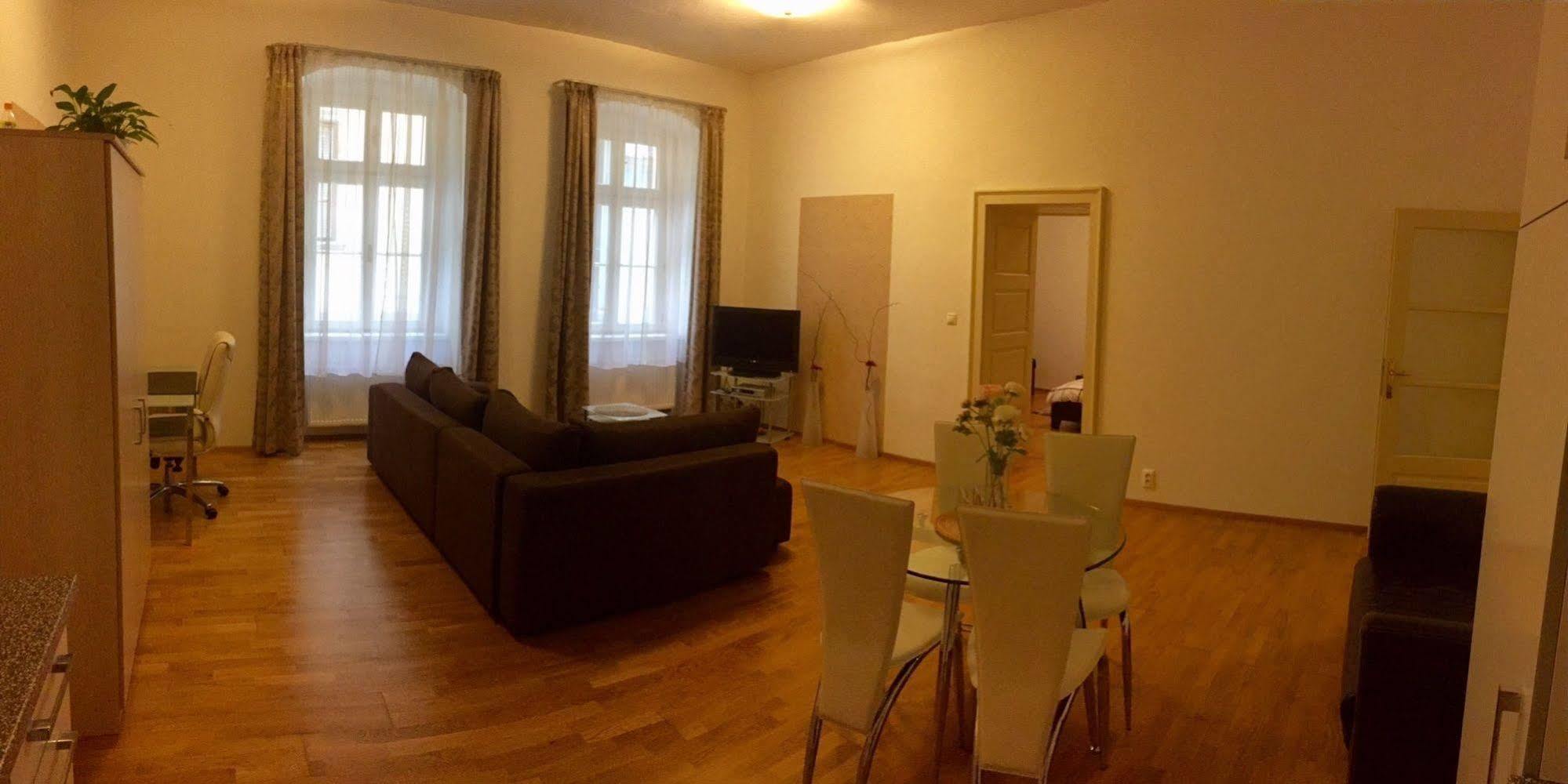 ברטיסלאבה Central Apartmany Biela Street מראה חיצוני תמונה